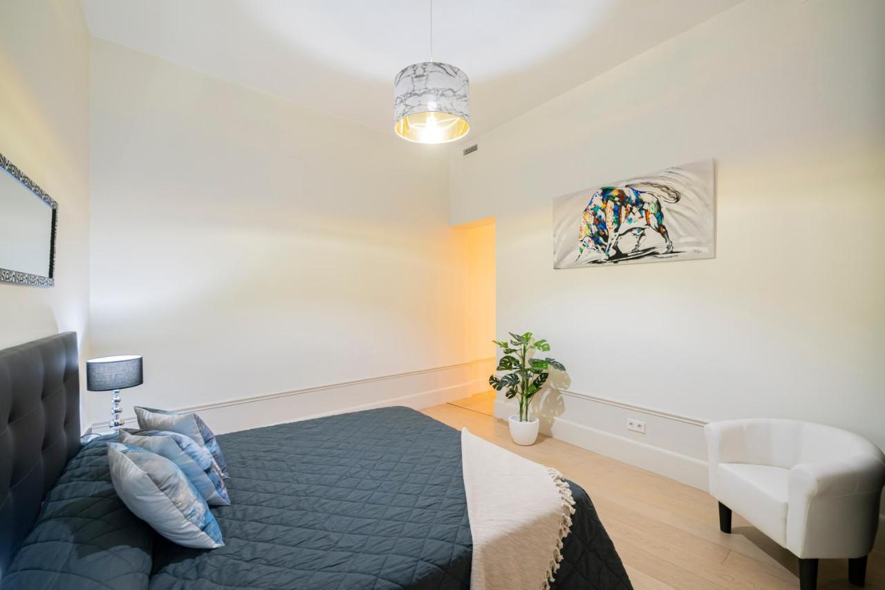 Ever House - Chueca-Gran Via Madrid Bagian luar foto